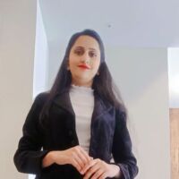 बचपन एक जैसा था जवानी सबकी बदली है,