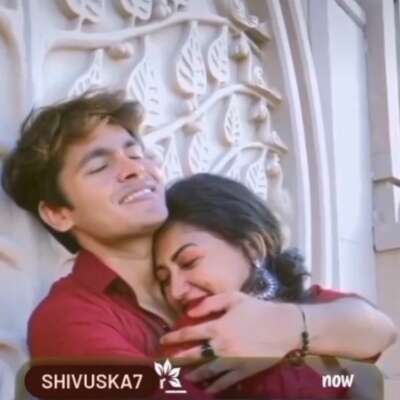 दिया जलता छोड़ दिया