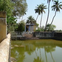 (9) डूब आया मैं लहरों में !