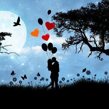 हंसी आयी है लबों पर।