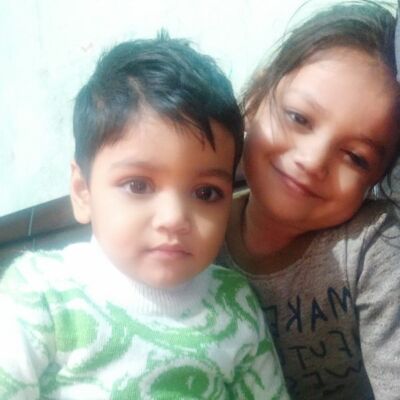 गांव में जब हम पुराने घर गये,