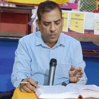 * घर में खाना घर के भीतर,रहना अच्छा लगता है 【हिंदी गजल/ गीत