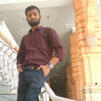 मैं ख़ुद डॉक्टर हूं