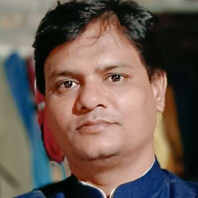 न दिल किसी का दुखाना चाहिए