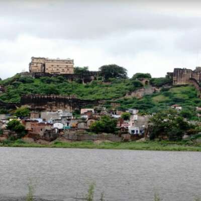 बनेड़ा रै इतिहास री इक झिळक.............