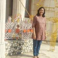 चाँदनी में नहाती रही रात भर