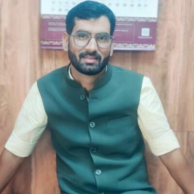 हे नारी तुमको बंदन हैं