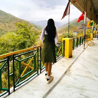 अँधेरी रातों की परछाईयाँ, अस्तित्व में यूँ घुल जाती है,