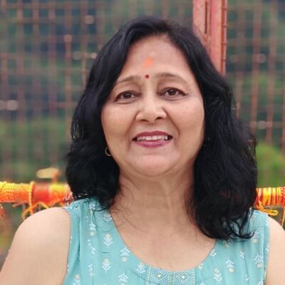 चंदन की सोहबत में माना हम  महकेंगे