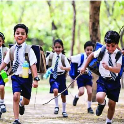 चलो स्कूल