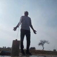 आलेख - मित्रता की नींव