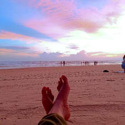 Two scarred souls and the seashore, was it a glorious beginning?