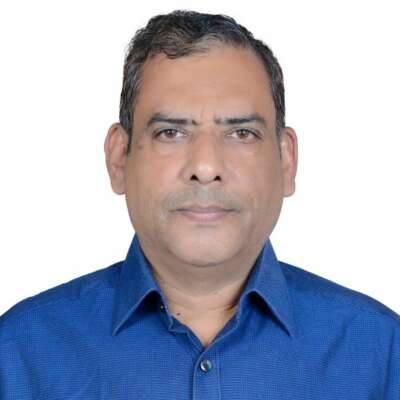 *सीट महिलाओं को आरक्षित चुनावी रंग है (मुक्तक)*