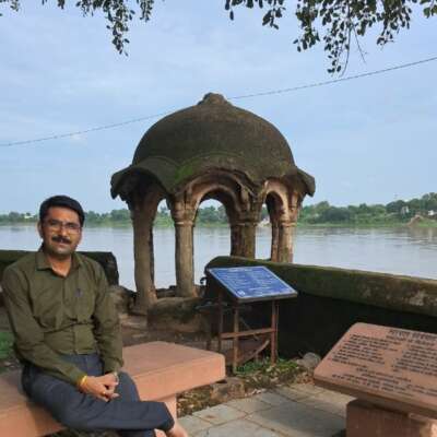 तेरे बिना सूनी लगती राहें