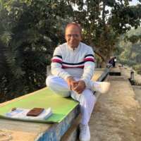 “लोगों को अपना अंदाज़ जीने का कुछ तो सीखा जाइए”