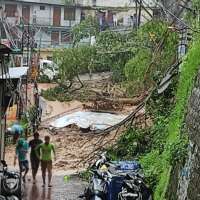 * बचाना चाहिए *