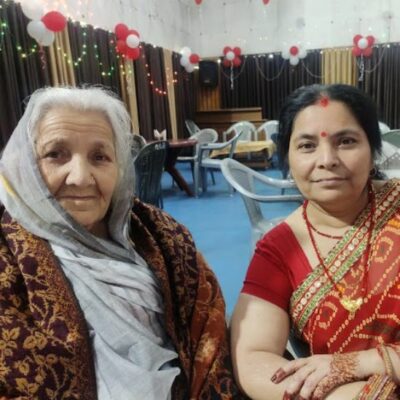 मैं नारी हूँ, मैं जननी हूँ