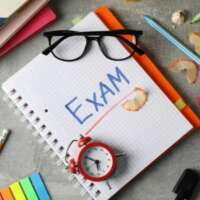 विद्यार्थी परीक्षाओं से डरें नही बल्कि डटकर मुकाबला करें