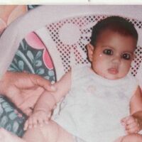 बचपन की तस्वीर और पापा