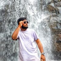 मैं उन्हें भी दुआ देता हूँ