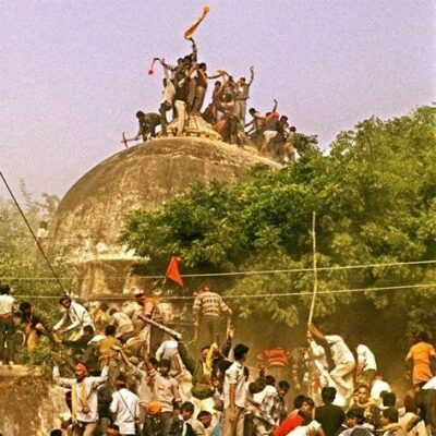 छह दिसबंर / MUSAFIR BAITHA