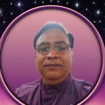 सिर घमंडी का नीचे झुका रह गया।