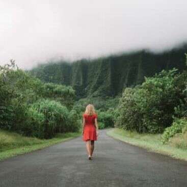 कांतिमय यौवन की छाया