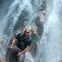 कुछ तुम बदलो, कुछ हम बदलें।