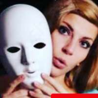 ■ लीक से हट कर.....