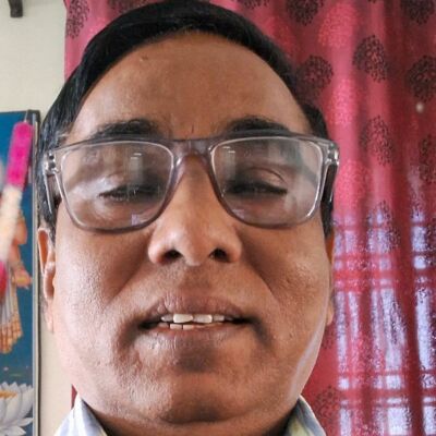 नील गगन के तले