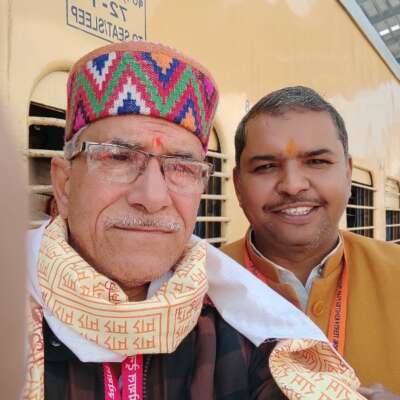 * हासिल होती जीत *