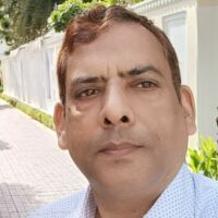 *जब नशा साँसों में घुलता, मस्त मादक चाल है (मुक्तक)*