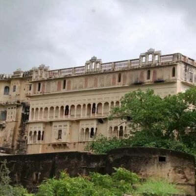 म्हारो गांव अर देस