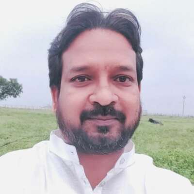 भारत सनातन का देश है।