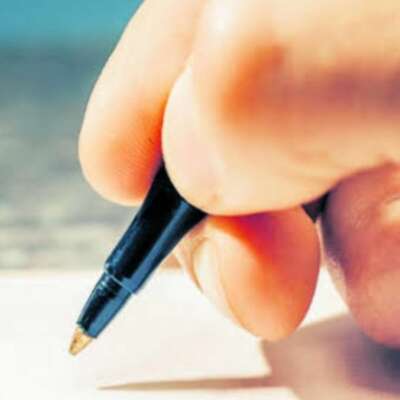 हम क्यूं लिखें