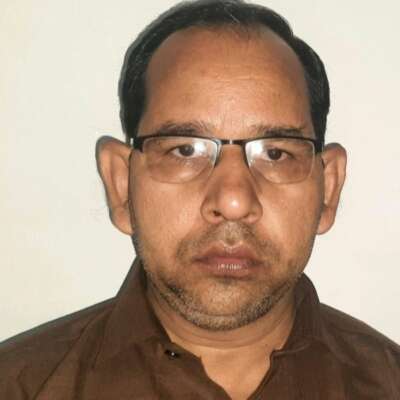 हे दिल तुझको किसकी तलाश है