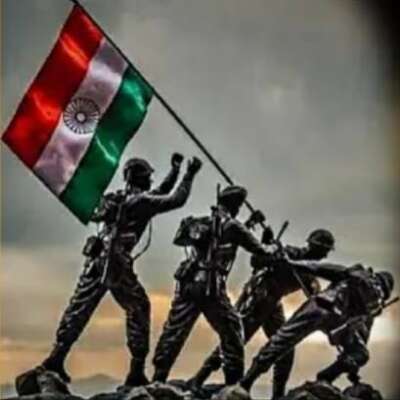 जाये तो जाये कहाँ, अपना यह वतन छोड़कर