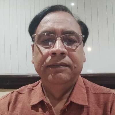 भगवान सा इंसान को दिल में सजा के देख।