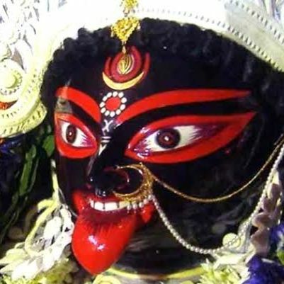 মা কালীকে নিয়ে লেখা গান