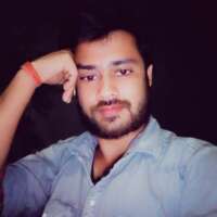 जीवन की जर्जर कश्ती है,तुम दरिया हो पार लगाओ...