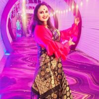 पावनतम सौगन्ध कोई