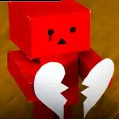 यह नफरत बुरी है ना पालो इसे