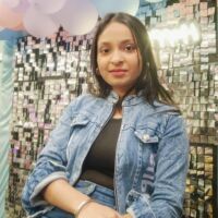 तुम जो महंगे ख्वाब देखते हो