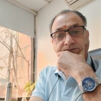 क्यों बुढ़ापा ओढ़ लूं