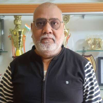 प्यासी कली