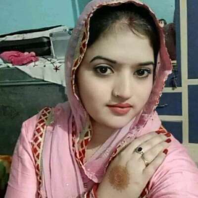 नागफनी बो रहे लोग