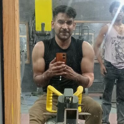 मेरी आंखों के परदे से पूछो