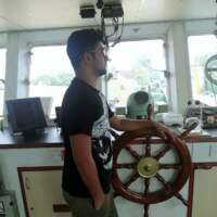 मैं समंदर के उस पार था