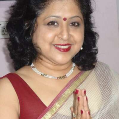 *नयी पीढ़ियों को दें उपहार*