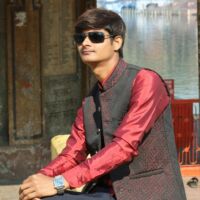 पहले जैसा गाँव नहीं है